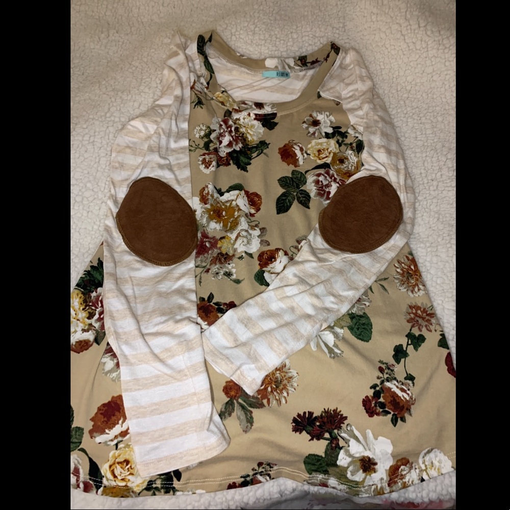 New long sleeved tshirt with suede elbow patches